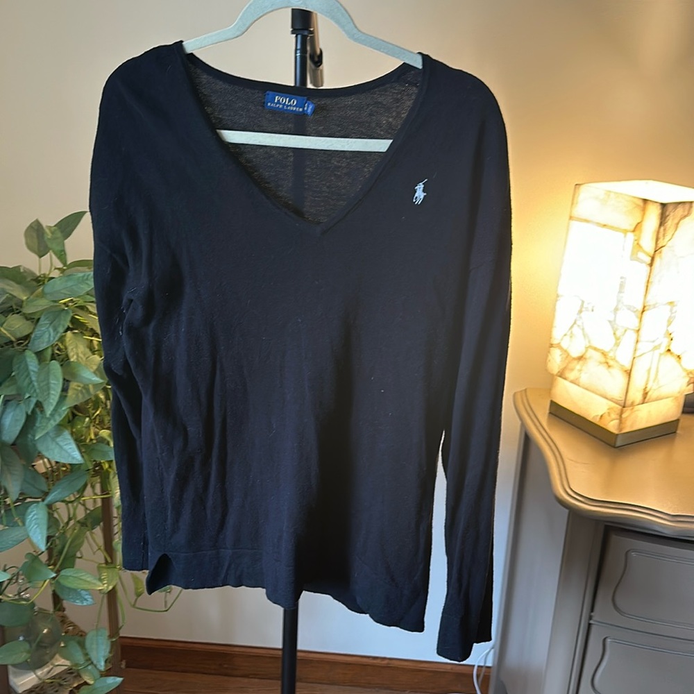 Polo V neck black sweater